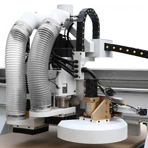 C-6-Machine-à-couper-le-bois-Travail du bois-CNC-Router-2