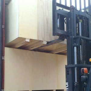 UA3200S-Multifunctional-Prelucrarea lemnului-Ferastrau-masa-glisant-Ambalare-Livrare-2