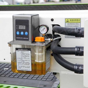 C-1-CNC-Router-3