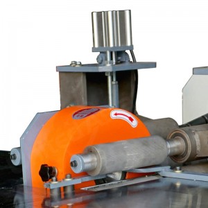 MC9030A-Wooden-Round-Stick-Machine-2