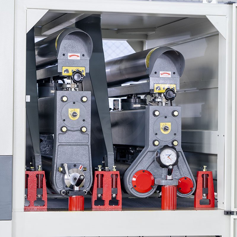Wide belt sander machine clearance