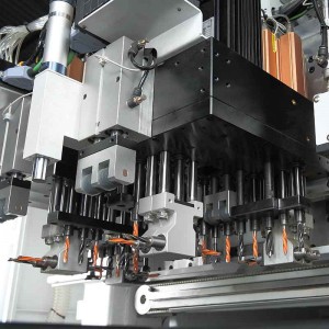 UA-612KSZ-CNC-Six-Side-Drilling-Machine-3