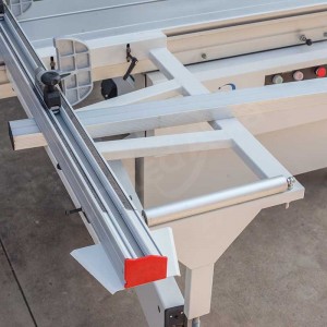 UA1600S-Sliding-Table-Saw-3
