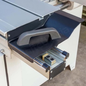 UA1600S-Sliding-Table-Saw-4