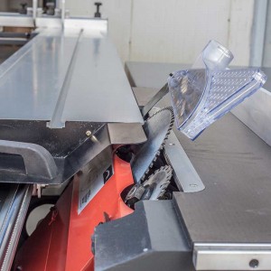 UA300A-Sliding-Table-Saw-2